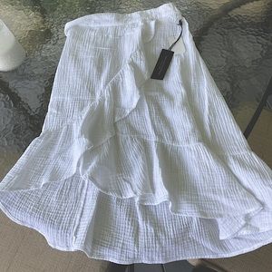 100% linen Saks Fifth Avenue White Skirt